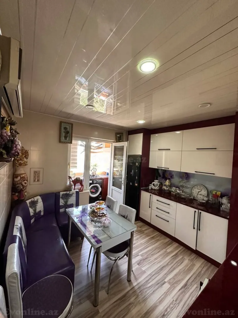 Satılır 5 otaqlı Mənzil Köhnə tikili 120 m² Xalqlar Dostluğu m. - şəkil 6