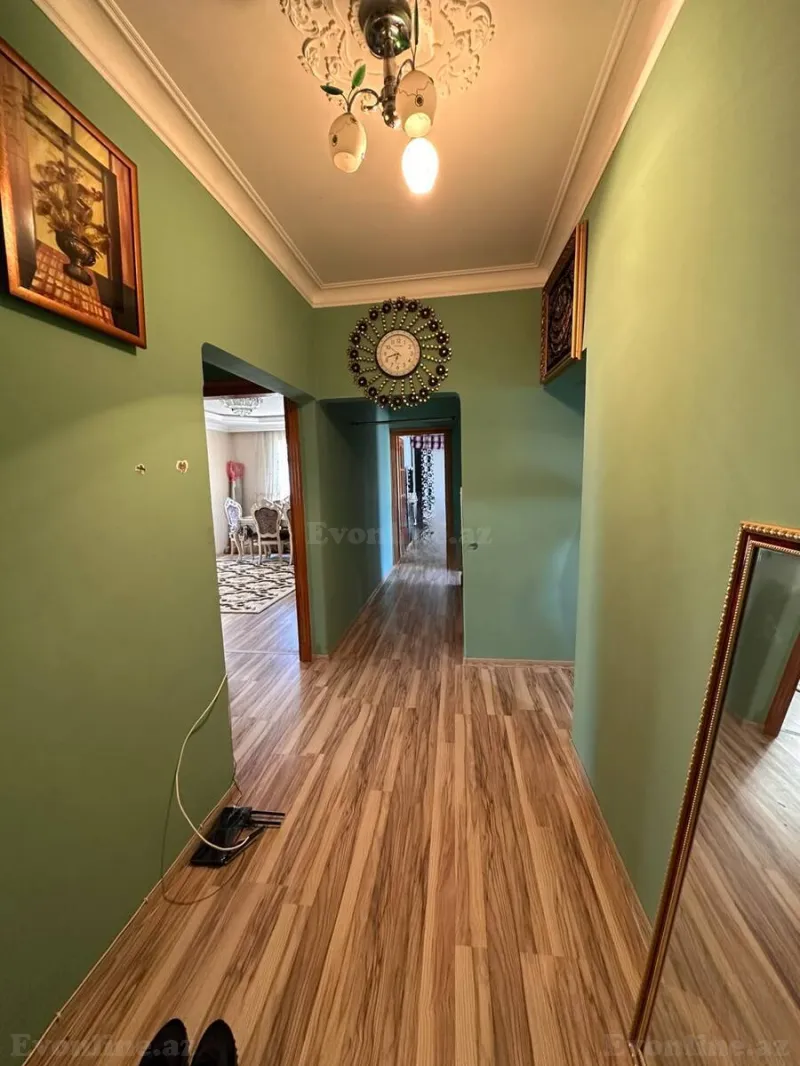 Satılır 5 otaqlı Mənzil Köhnə tikili 120 m² Xalqlar Dostluğu m. - şəkil 8