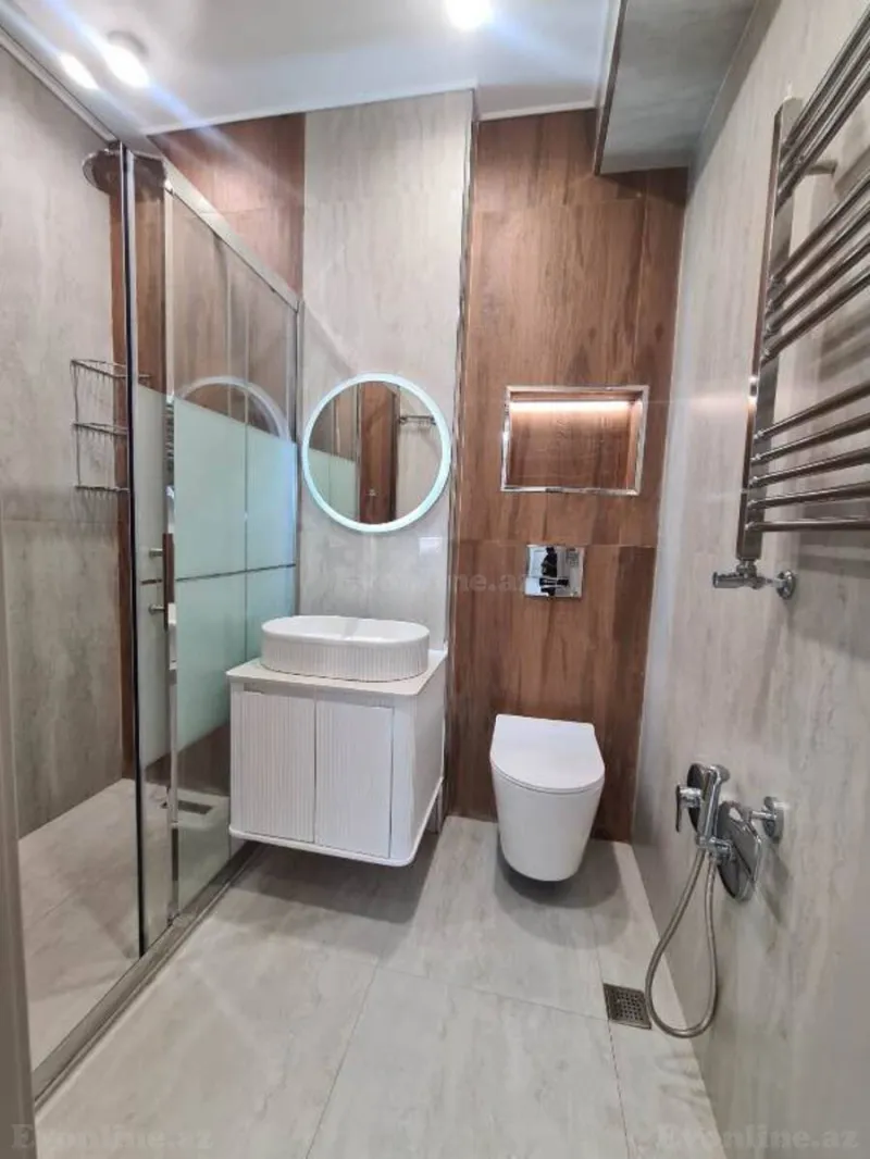 Satılır 3 otaqlı Mənzil Yeni tikili 101 m² Səbail r. - şəkil 13