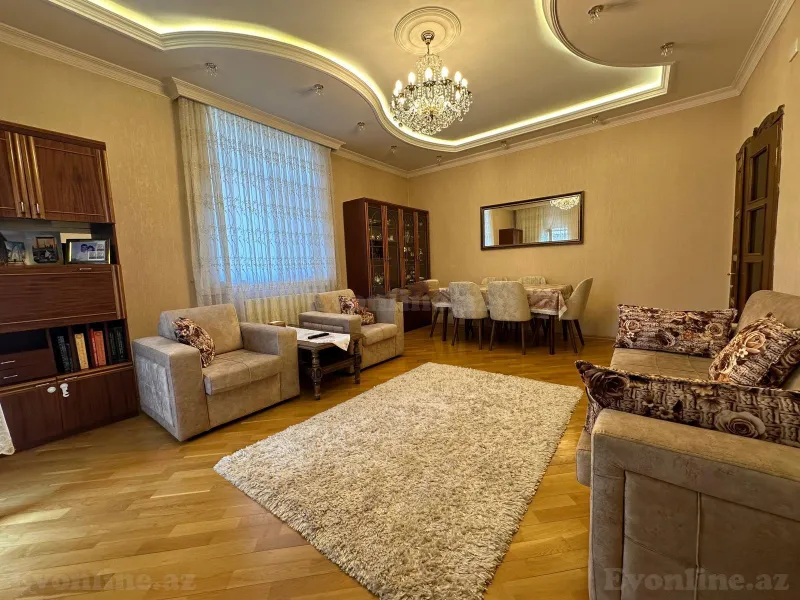 Satılır 3 otaqlı Mənzil Yeni tikili 140 m² İnşaatçılar m. - şəkil 6