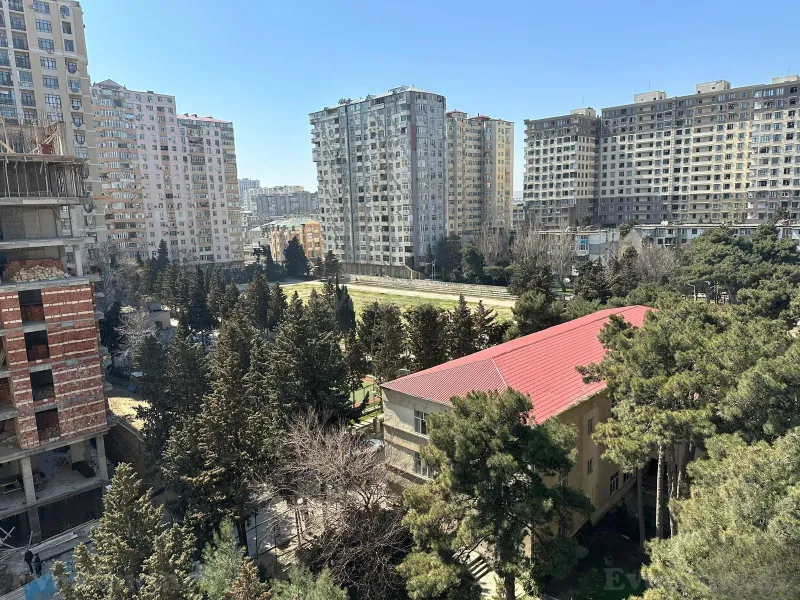 Satılır 3 otaqlı Mənzil Yeni tikili 140 m² İnşaatçılar m. - şəkil 8