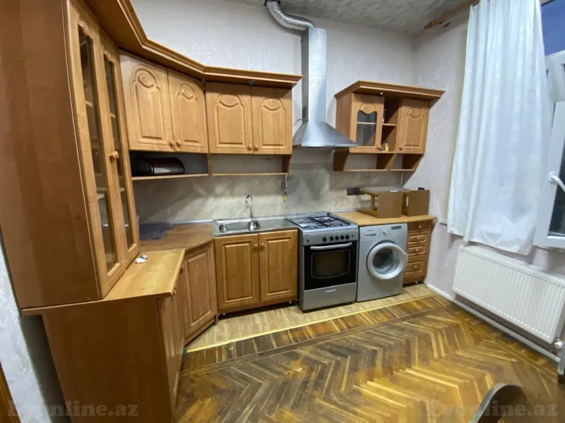 Kirayə verilir 2 otaqlı Mənzil Köhnə tikili 70 m² Nəriman Nərimanov m. - şəkil 3