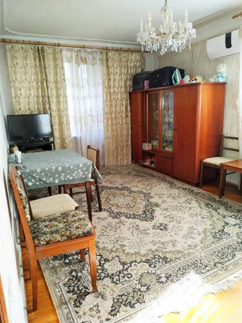 2 otaqlı Mənzil 48 m² Elmlər Akademiyası m. Satılır