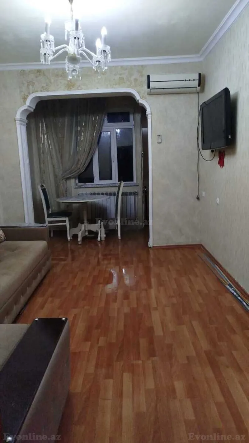 Kirayə verilir 2 otaqlı Mənzil Köhnə tikili 60 m² Memar Əcəmi m. - şəkil 3