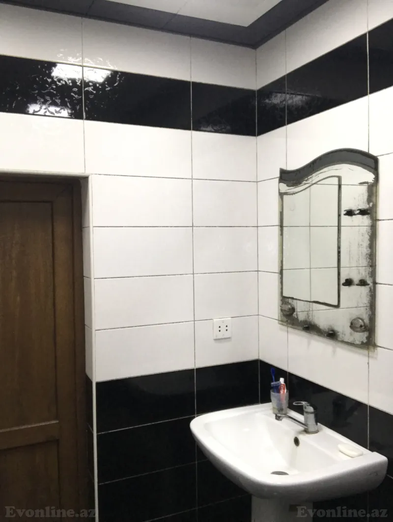 Satılır 3 otaqlı Mənzil Köhnə tikili 65 m² Elmlər Akademiyası m. - şəkil 10