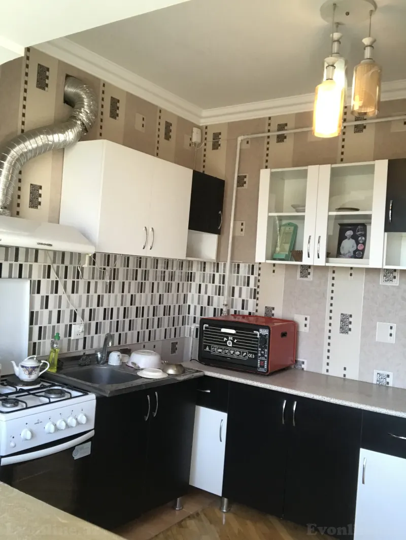 Satılır 3 otaqlı Mənzil Köhnə tikili 65 m² Elmlər Akademiyası m. - şəkil 11