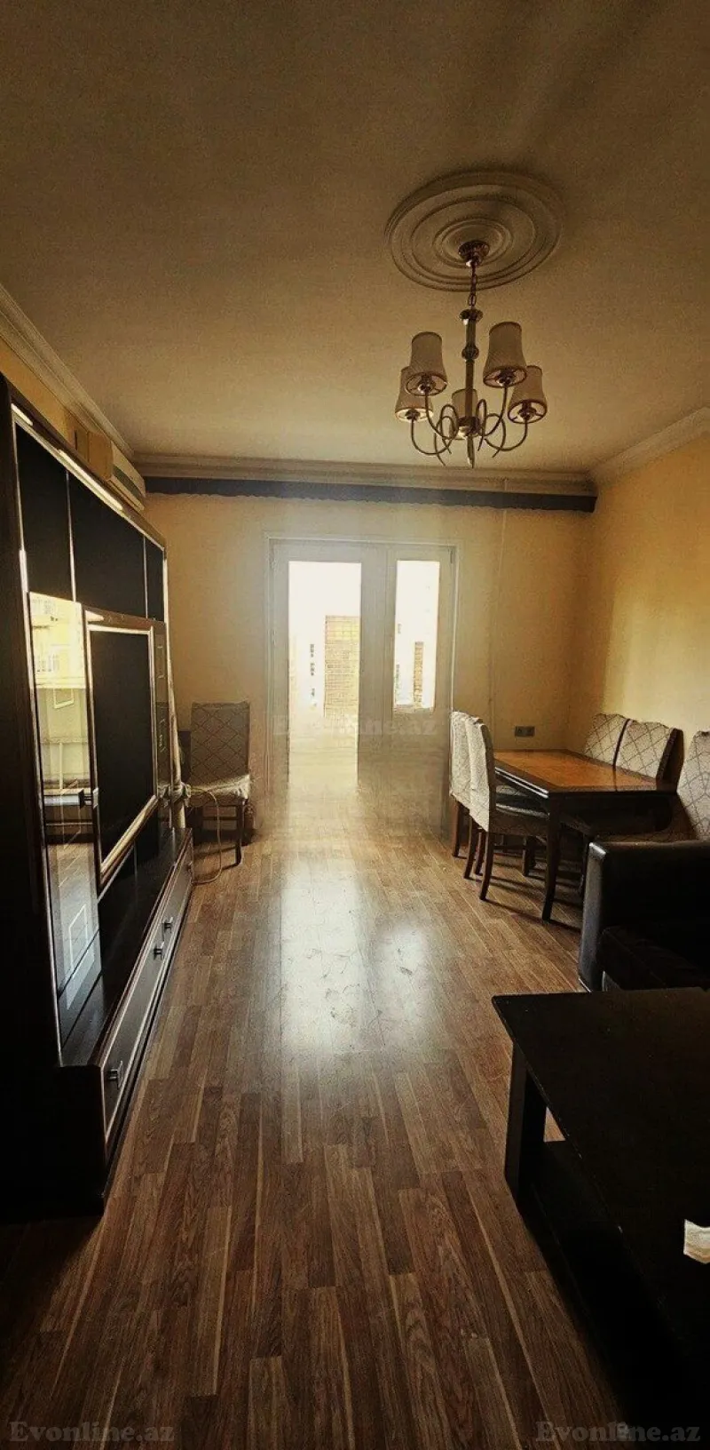 Satılır 2 otaqlı Mənzil Köhnə tikili 60 m² Gənclik m. - şəkil 3