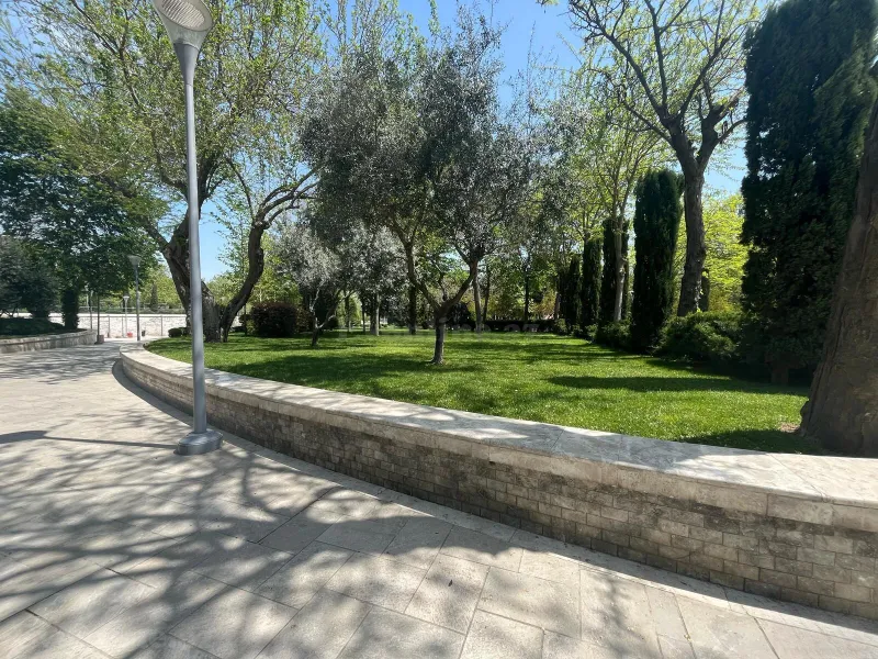 Satılır 2 otaqlı Mənzil Köhnə tikili 60 m² Gənclik m. - şəkil 13