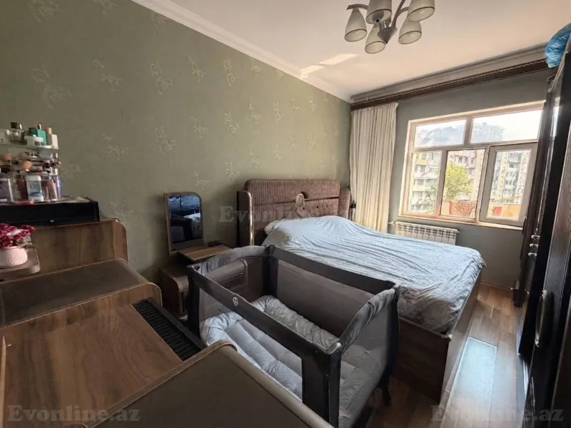 Satılır 2 otaqlı Mənzil Köhnə tikili 70 m² Nəsimi m. - şəkil 3