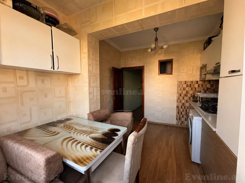 Satılır 2 otaqlı Mənzil Köhnə tikili 70 m² Nəsimi m. - şəkil 6