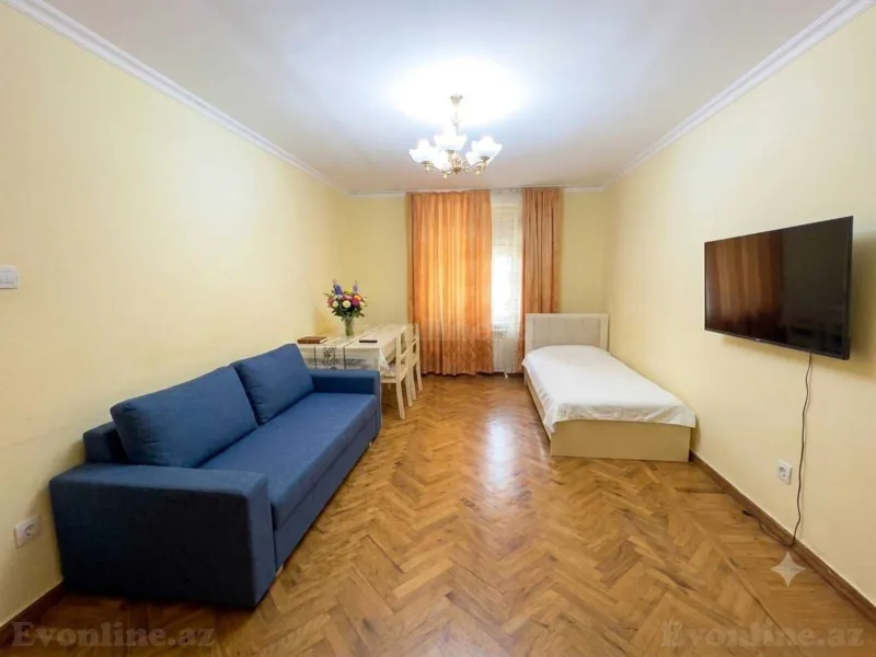 Kirayə verilir 3 otaqlı Mənzil Köhnə tikili 80 m² Nəriman Nərimanov m. - şəkil 2