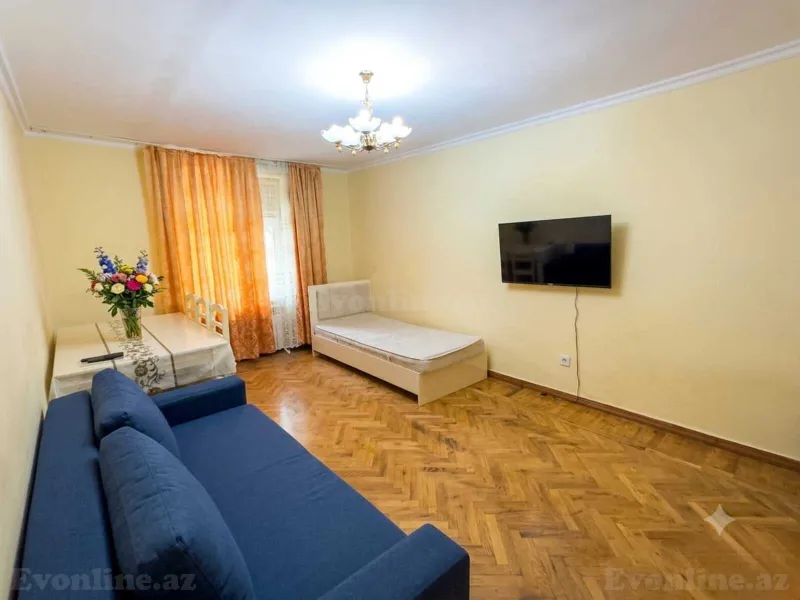 Kirayə verilir 3 otaqlı Mənzil Köhnə tikili 80 m² Nəriman Nərimanov m. - şəkil 3