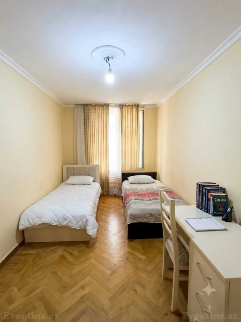 Kirayə verilir 3 otaqlı Mənzil Köhnə tikili 80 m² Nəriman Nərimanov m. - şəkil 4