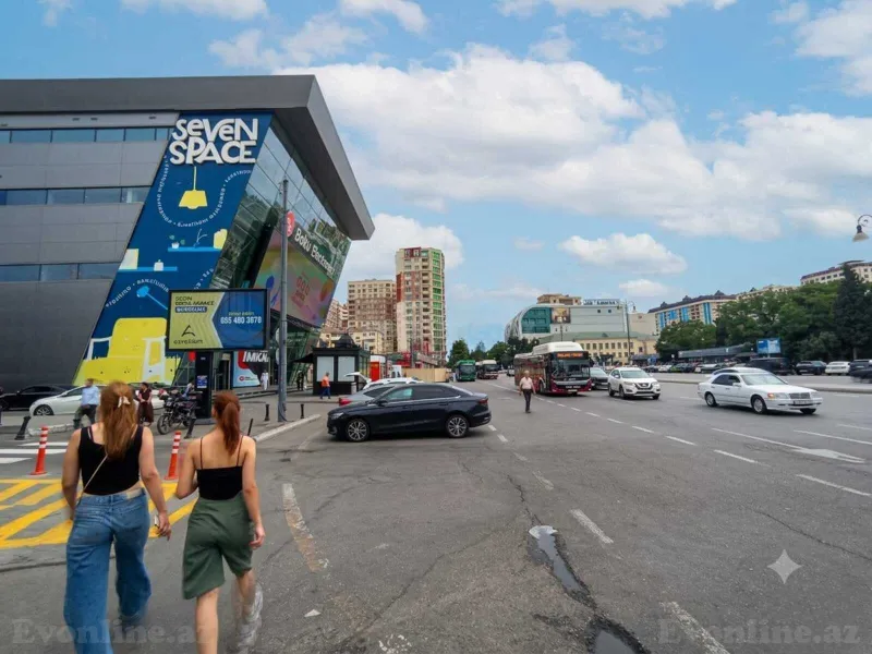 Kirayə verilir 3 otaqlı Mənzil Köhnə tikili 80 m² Nəriman Nərimanov m. - şəkil 14