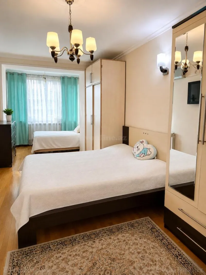 Satılır 2 otaqlı Mənzil Köhnə tikili 55 m² Xətai r. - şəkil 3