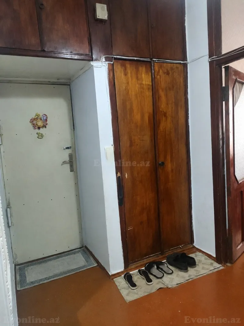 Satılır 3 otaqlı Mənzil Köhnə tikili 80 m² Xətai r. - şəkil 6