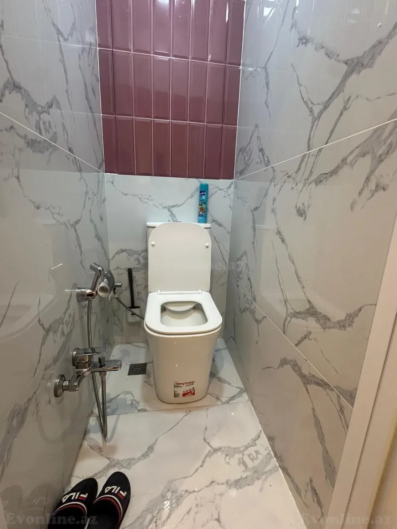 Satılır 2 otaqlı Mənzil Köhnə tikili 60 m² Xalqlar Dostluğu m. - şəkil 9