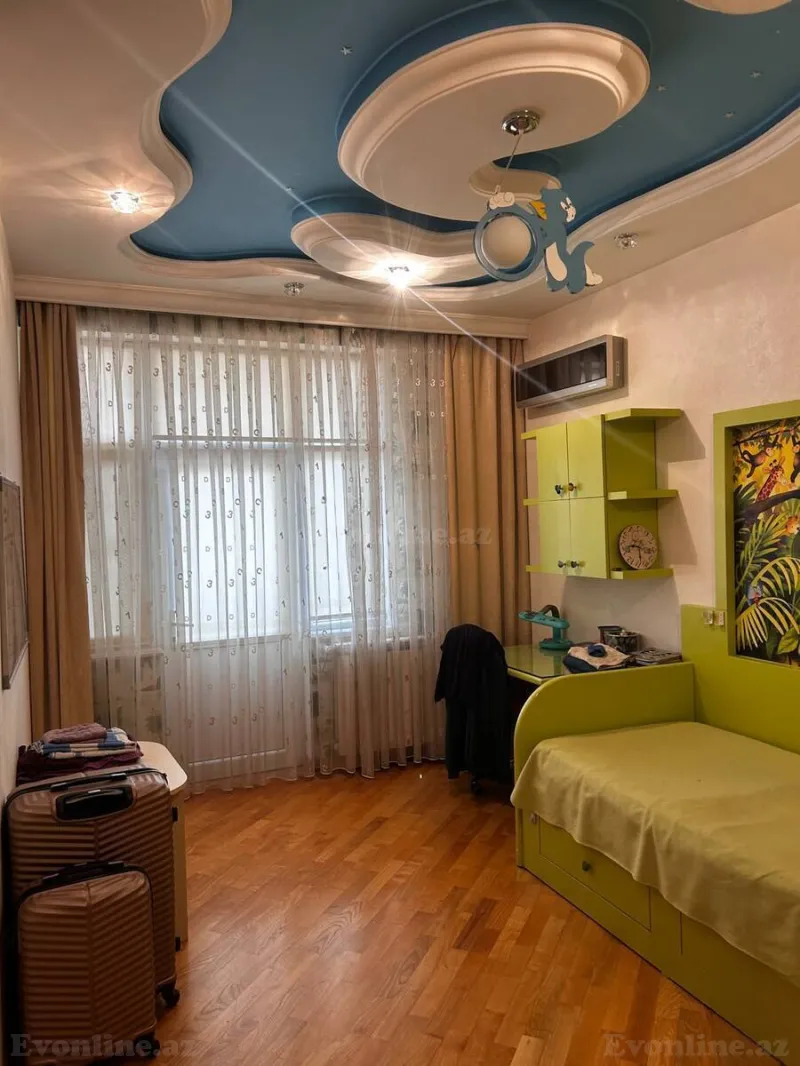 Kirayə verilir 4 otaqlı Mənzil Yeni tikili 200 m² Xətai r. - şəkil 5