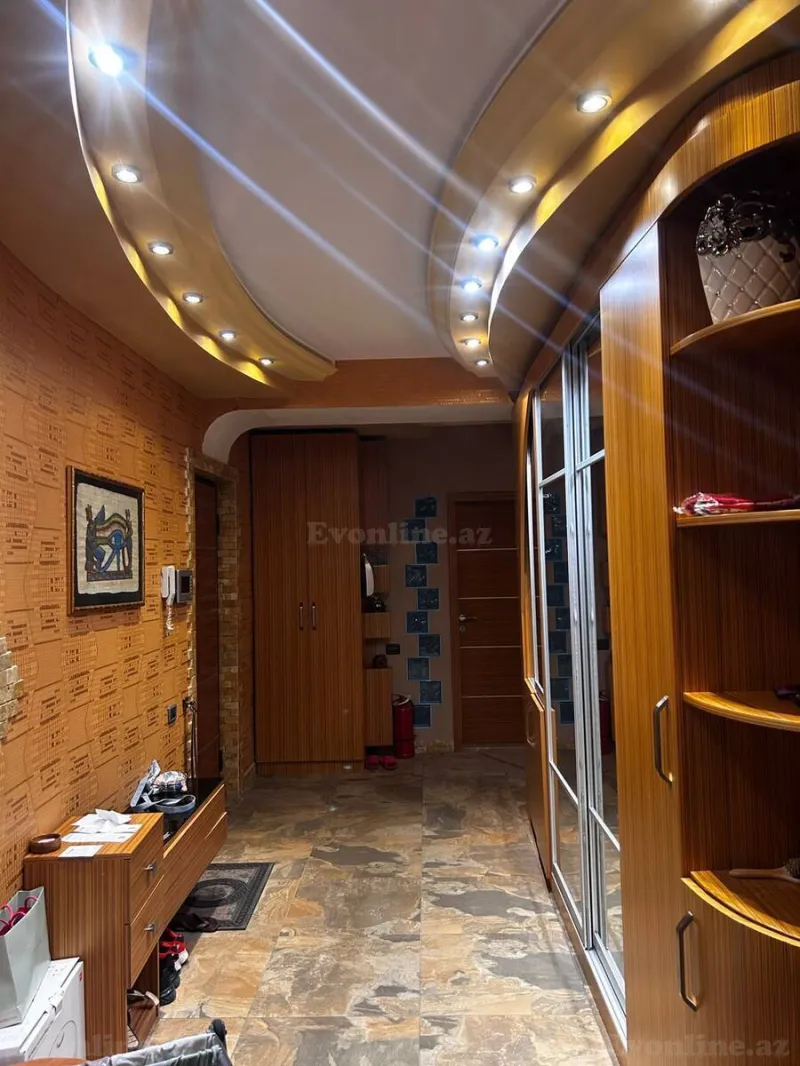 Kirayə verilir 4 otaqlı Mənzil Yeni tikili 200 m² Xətai r. - şəkil 7