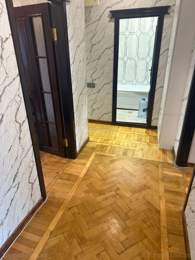 3 otaqlı Mənzil 90 m² Nəriman Nərimanov m. Kirayə verilir