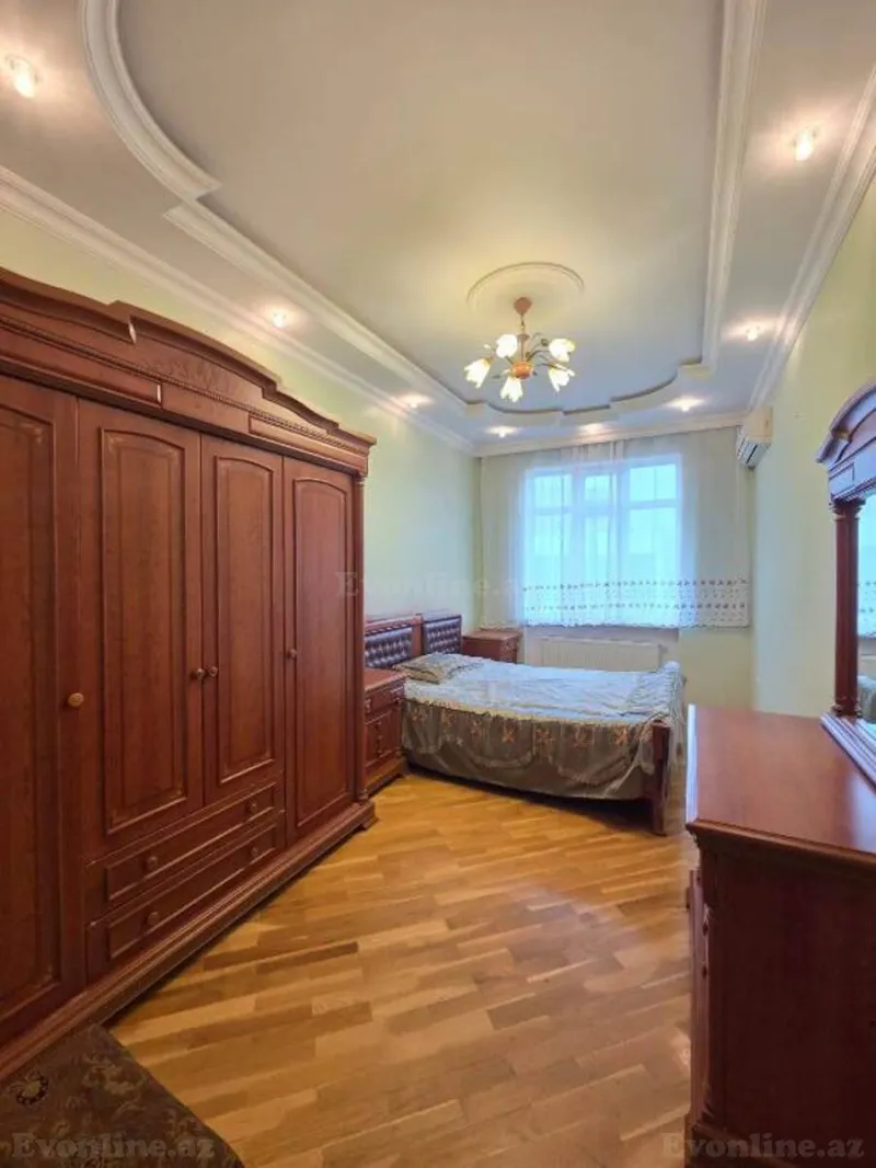 Satılır 3 otaqlı Mənzil Yeni tikili 133 m² 20 Yanvar m. - şəkil 9