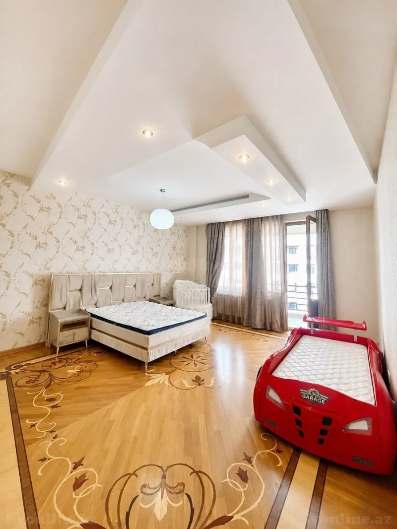 Satılır 7 otaqlı Mənzil Yeni tikili 350 m² Gənclik m. - şəkil 4
