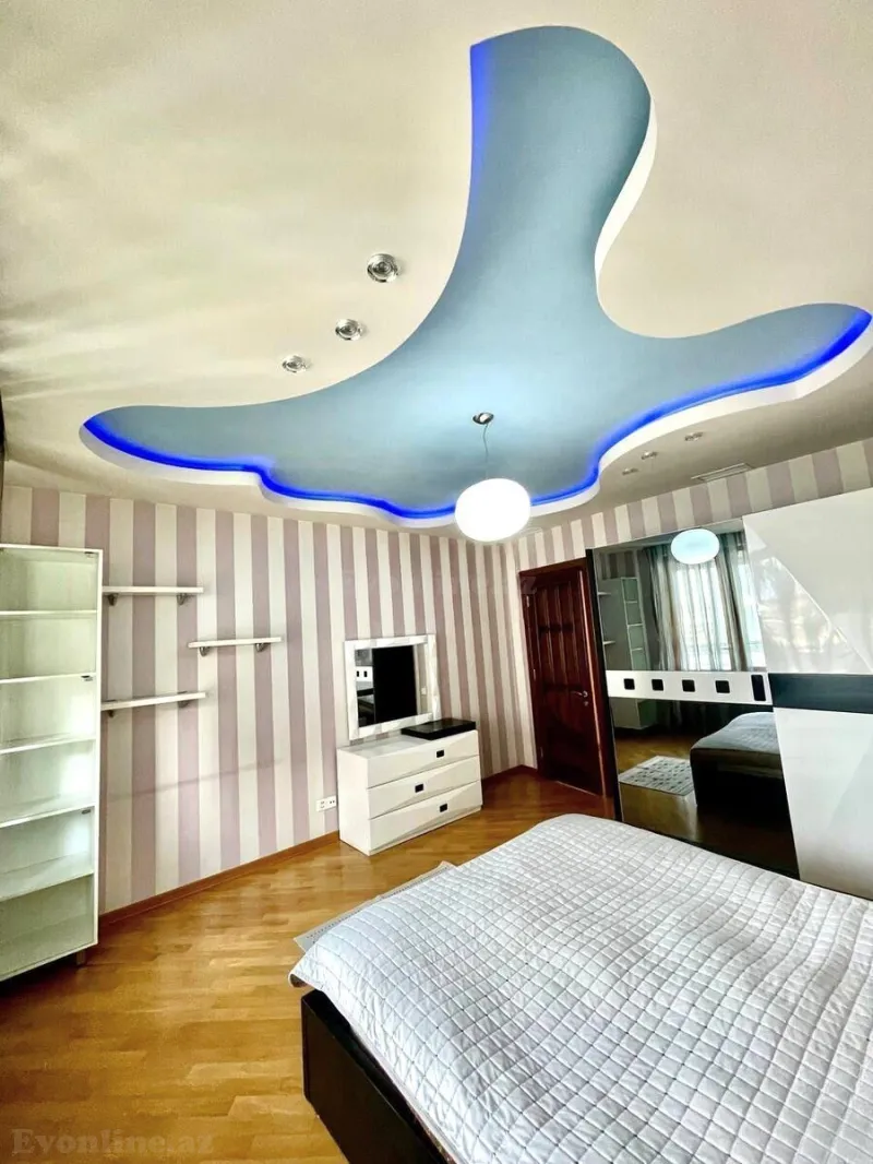 Satılır 7 otaqlı Mənzil Yeni tikili 350 m² Gənclik m. - şəkil 7