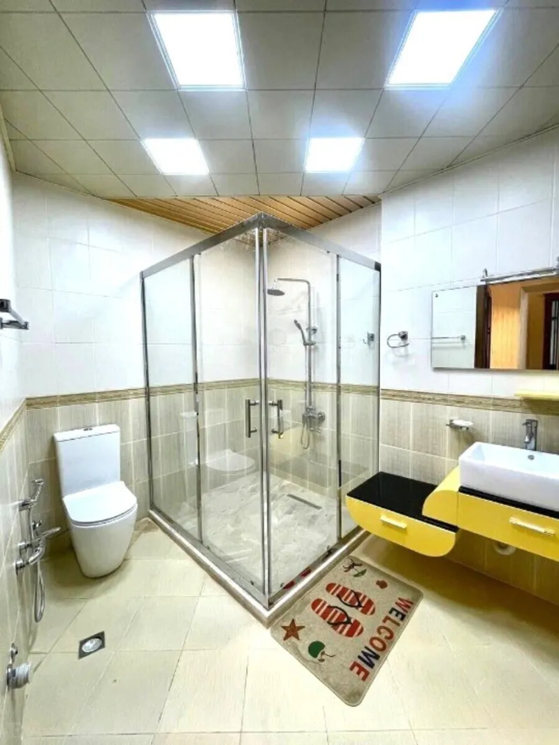 Satılır 7 otaqlı Mənzil Yeni tikili 350 m² Gənclik m. - şəkil 22