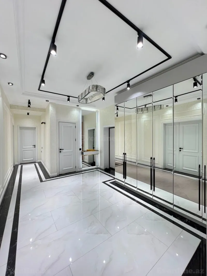 3 otaqlı Mənzil 145 m² Həzi Aslanov m. Satılır