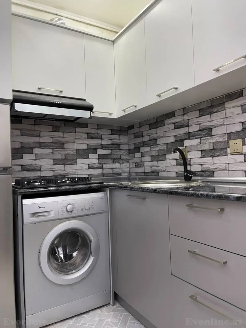 Satılır 1 otaqlı Mənzil Köhnə tikili 35 m² Nizami r. - şəkil 2