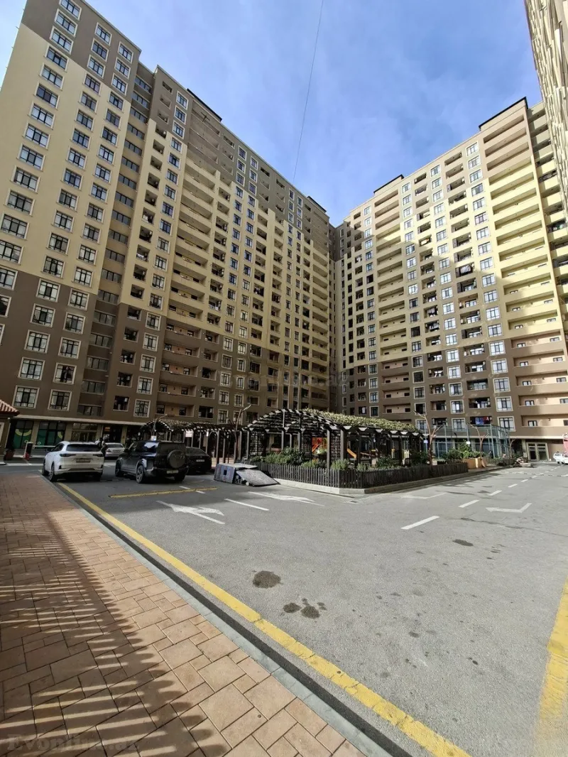 Satılır 2 otaqlı Mənzil Yeni tikili 62 m² İnşaatçılar m. - şəkil 2