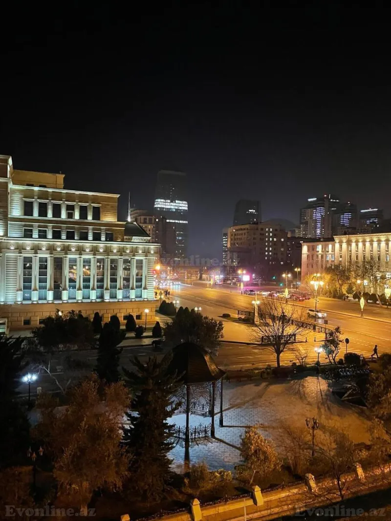 Satılır 3 otaqlı Mənzil Köhnə tikili 90 m² Xətai r. - şəkil 2
