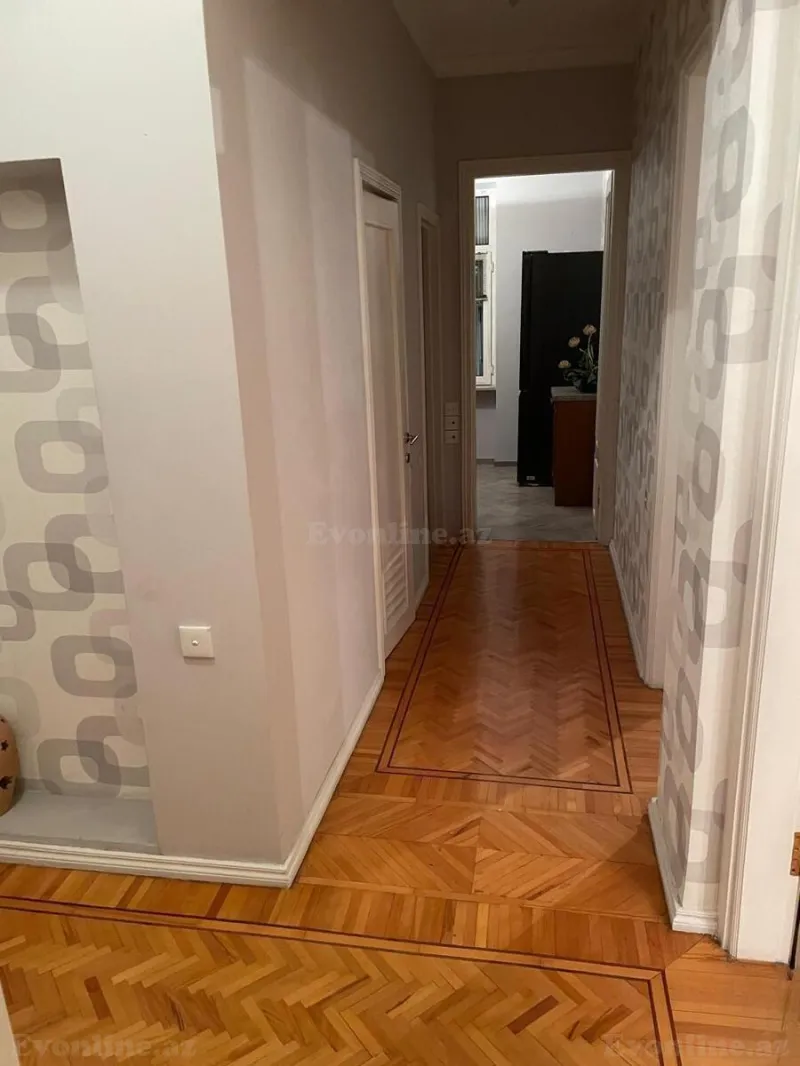 Satılır 3 otaqlı Mənzil Köhnə tikili 90 m² Xətai r. - şəkil 8