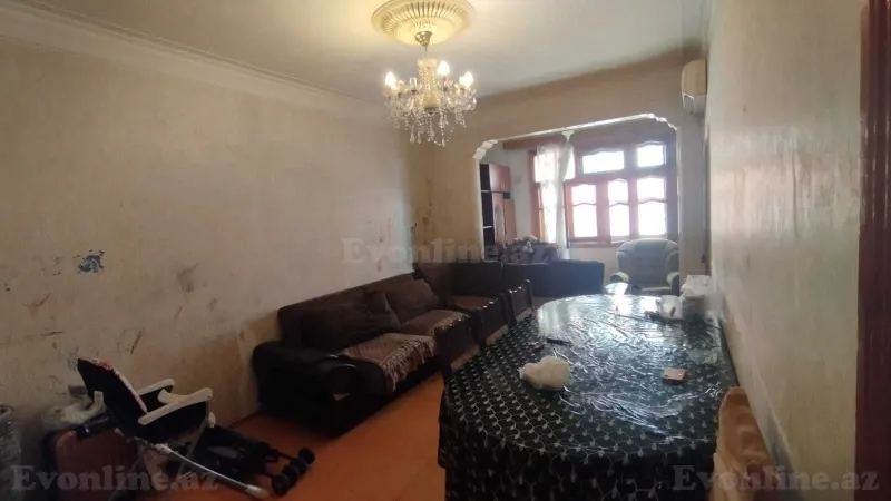 Satılır 2 otaqlı Mənzil Köhnə tikili 55 m² Memar Əcəmi m. - şəkil 2