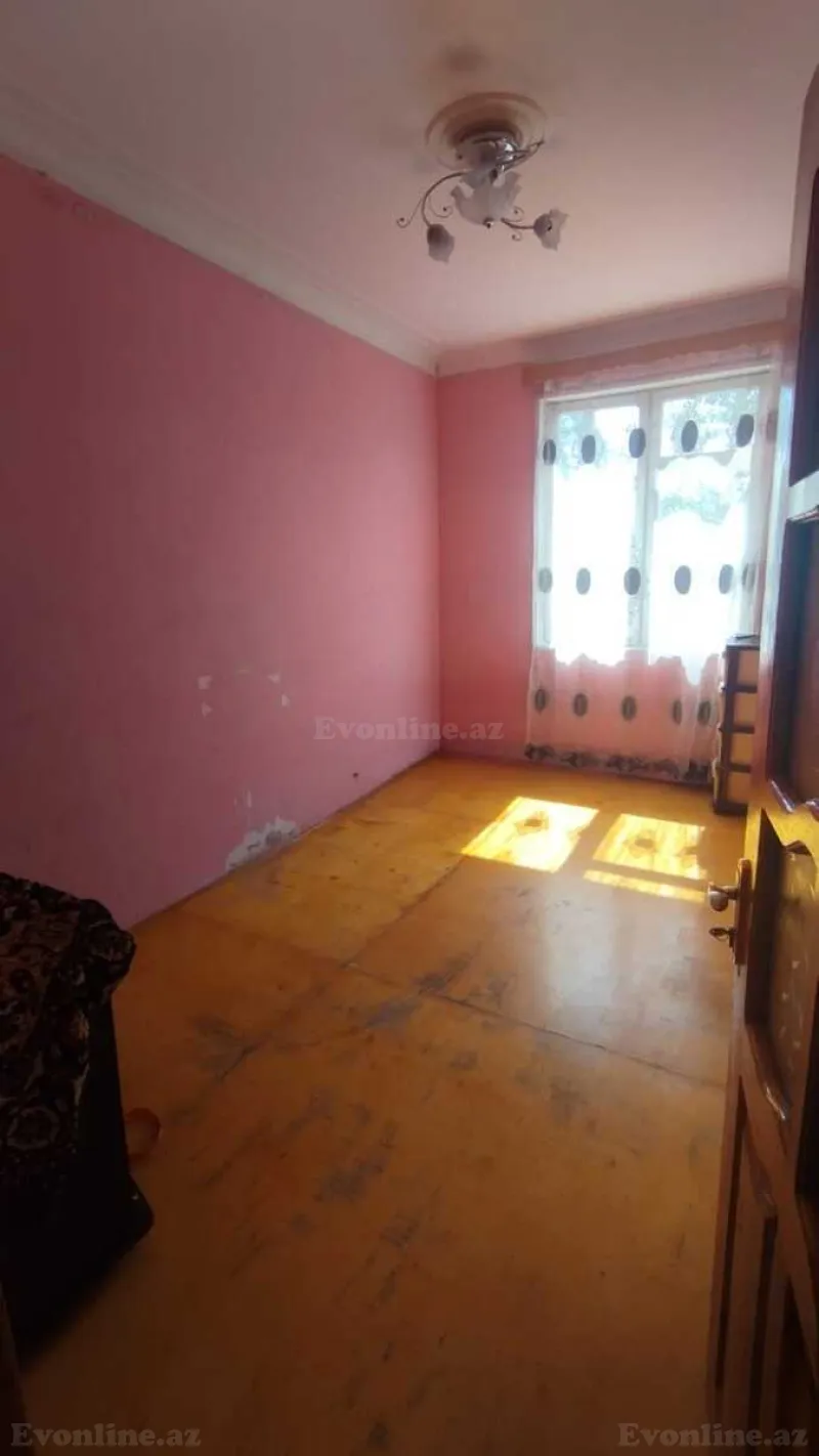 Satılır 2 otaqlı Mənzil Köhnə tikili 55 m² Memar Əcəmi m. - şəkil 3