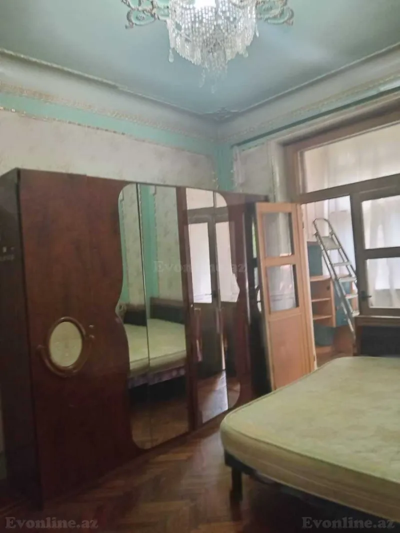 Kirayə verilir 3 otaqlı Mənzil Köhnə tikili 90 m² Nəriman Nərimanov m. - şəkil 6
