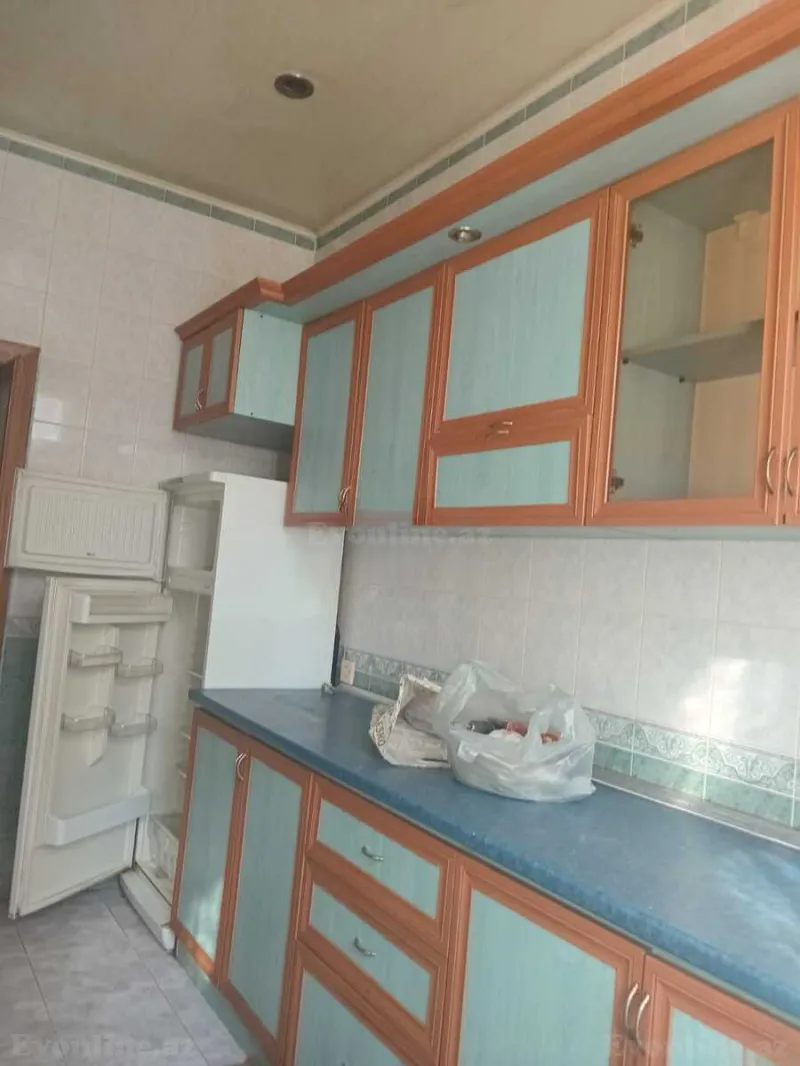 Kirayə verilir 3 otaqlı Mənzil Köhnə tikili 90 m² Nəriman Nərimanov m. - şəkil 10