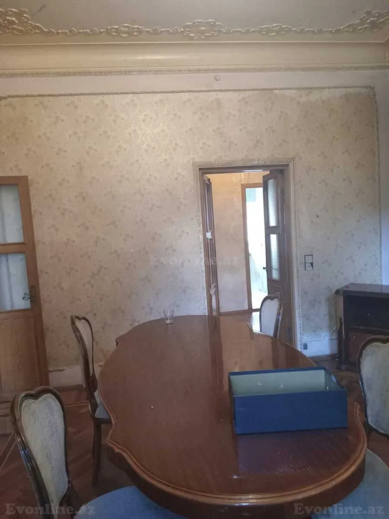 Kirayə verilir 3 otaqlı Mənzil Köhnə tikili 90 m² Nəriman Nərimanov m. - şəkil 14