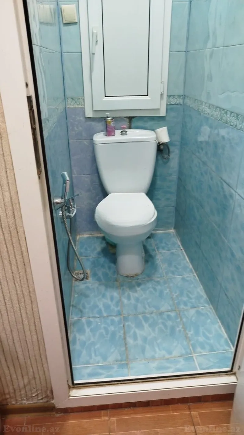 Kirayə verilir 2 otaqlı Mənzil Köhnə tikili 50 m² Memar Əcəmi m. - şəkil 3