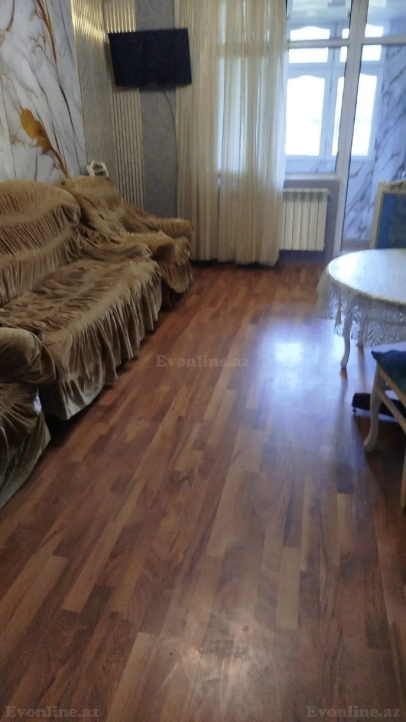 Kirayə verilir 2 otaqlı Mənzil Köhnə tikili 50 m² Memar Əcəmi m. - şəkil 5