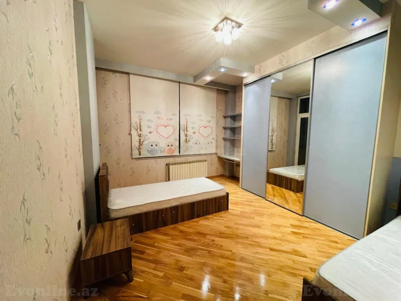 Kirayə verilir 4 otaqlı Mənzil Yeni tikili 150 m² Elmlər Akademiyası m. - şəkil 13