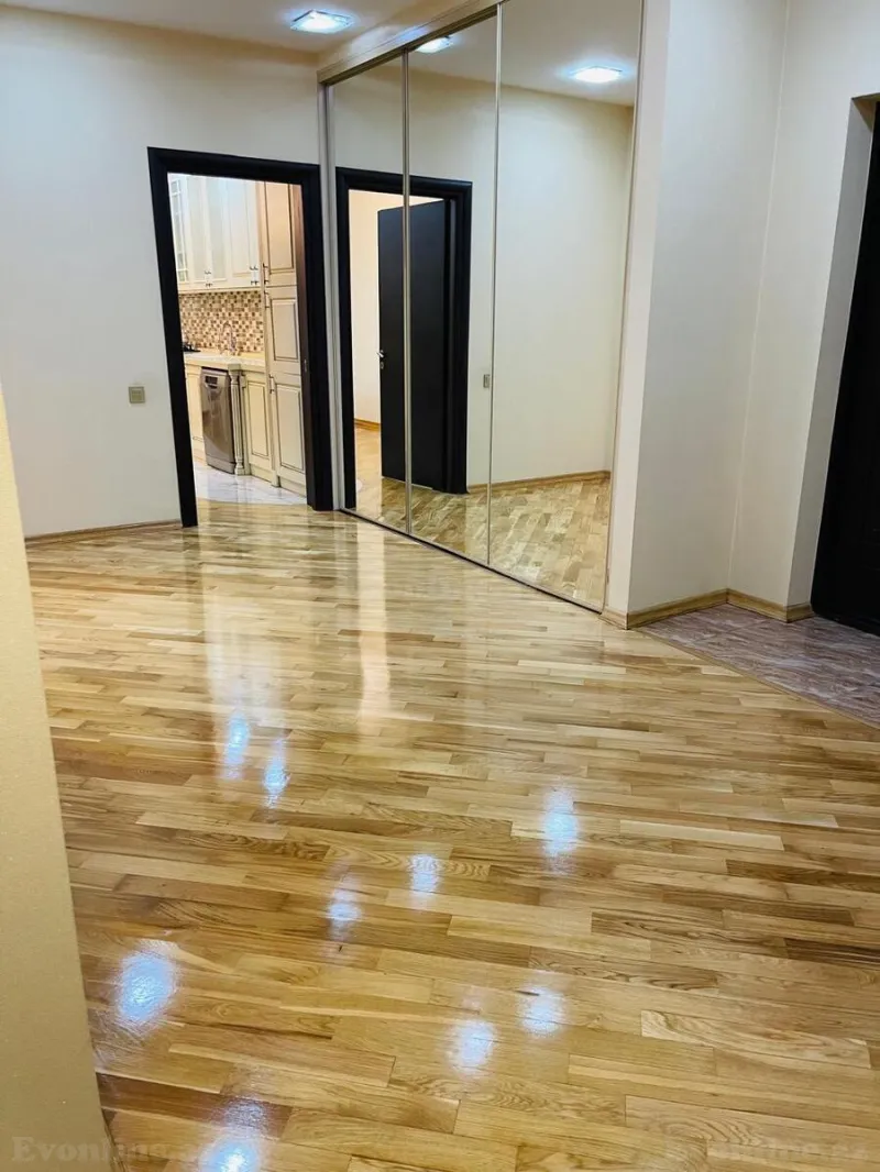 Kirayə verilir 4 otaqlı Mənzil Yeni tikili 150 m² Elmlər Akademiyası m. - şəkil 15