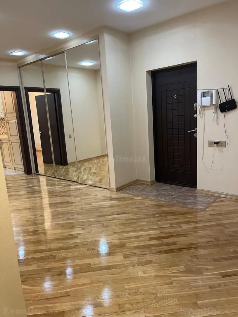 Kirayə verilir 4 otaqlı Mənzil Yeni tikili 150 m² Elmlər Akademiyası m. - şəkil 18