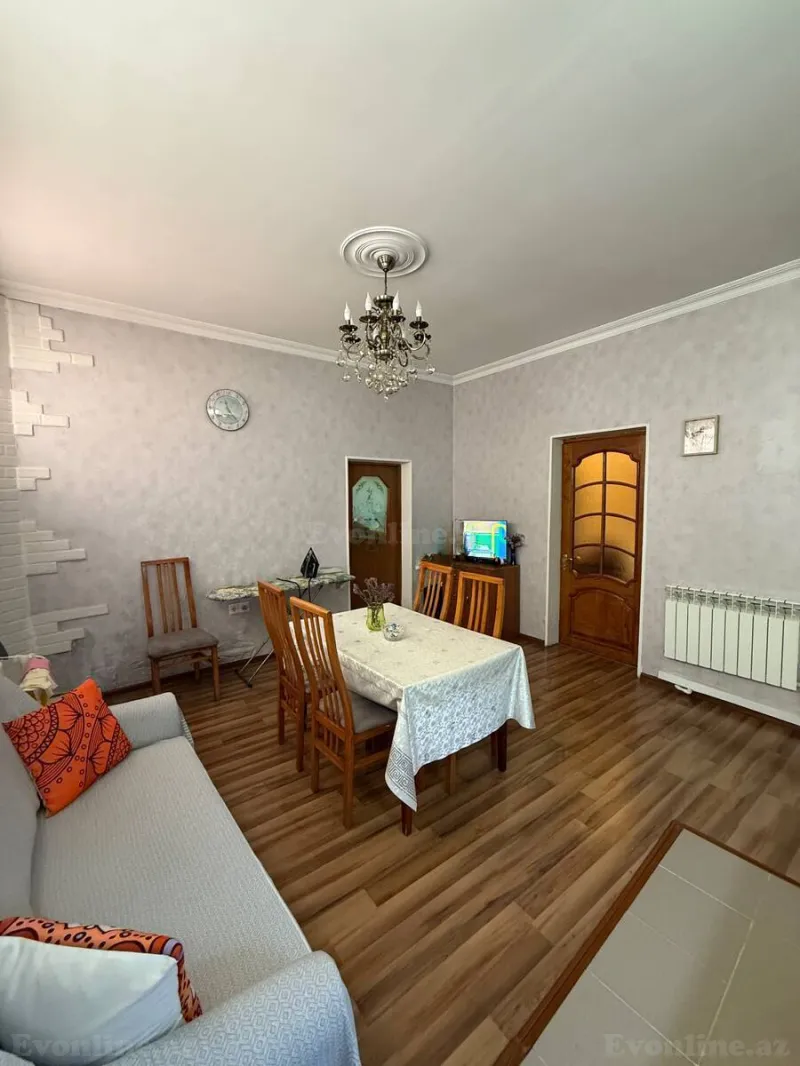 Satılır 4 otaqlı Həyət evi 110 m² Nərimanov r. - şəkil 6