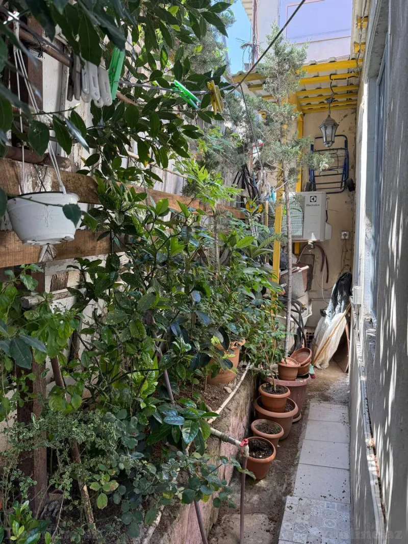 Satılır 4 otaqlı Həyət evi 110 m² Nərimanov r. - şəkil 16
