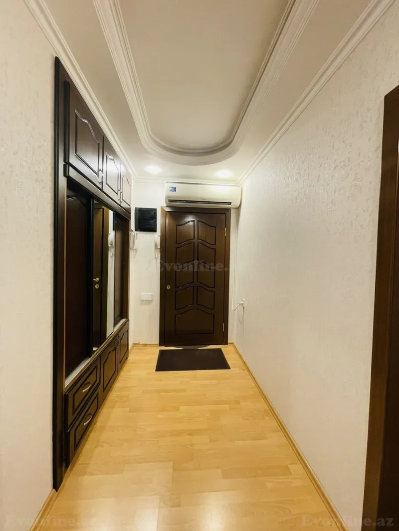Satılır 3 otaqlı Mənzil Köhnə tikili 68 m² Memar Əcəmi m. - şəkil 3