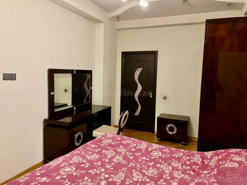 Satılır 2 otaqlı Mənzil Yeni tikili 100 m² Nəsimi m. - şəkil 9