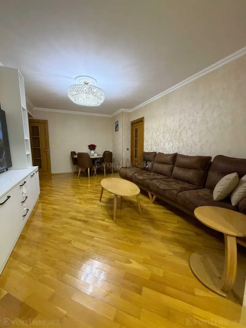 Satılır 3 otaqlı Mənzil Köhnə tikili 75 m² Neftçilər m. - şəkil 5