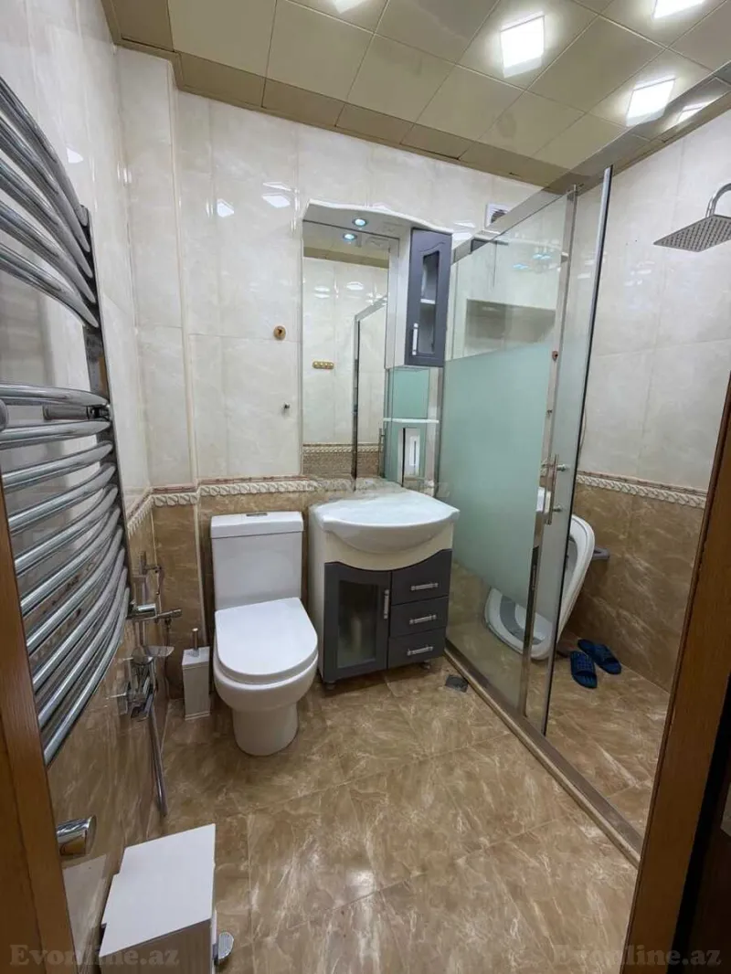 Satılır 3 otaqlı Mənzil Köhnə tikili 75 m² Neftçilər m. - şəkil 17