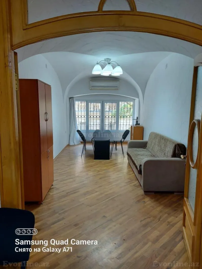 Kirayə verilir Ofis 65 m² Səbail r. - şəkil 2